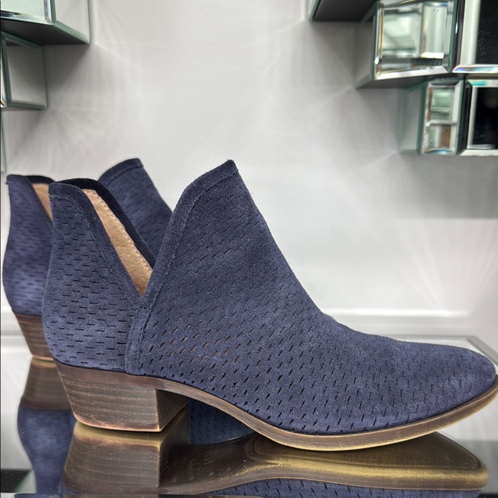 Lucky Brand Ankle Booties